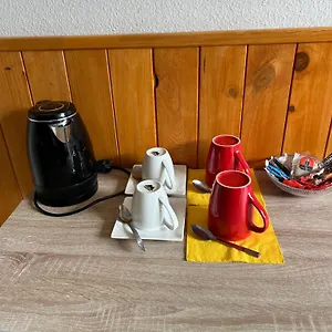  Guest house Manoir De La Gravette, Maison & Table D'hotes